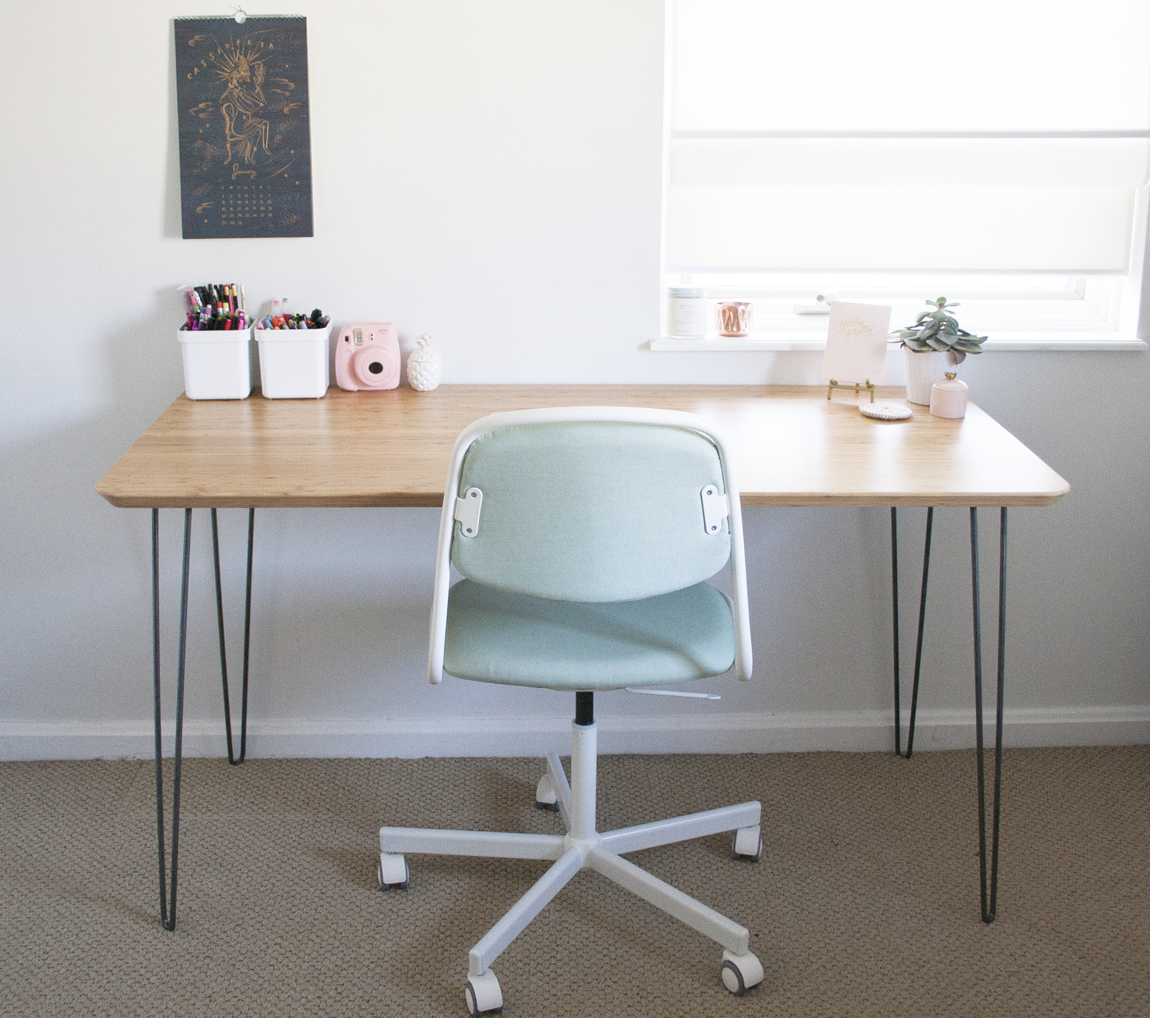 Ikea modern deals desk
